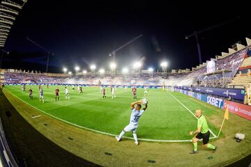 Estadio de El Esadar.