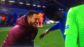 Hazard, a carcajada limpia con Zouma nada más ser eliminado en semifinales de la Champions.