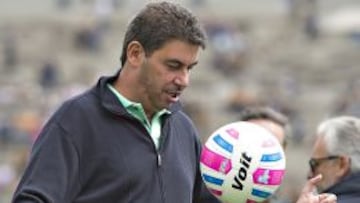 Arturo El&iacute;as Ayub le pag&oacute; un mes despu&eacute;s a Jorge Vergara la apuesta de Copa MX.