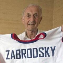 Muere Zabrodsky, leyenda del hockey hielo y representante de Checoslovaquia en la Davis