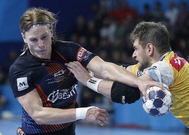 El Barcelona destartala a la plantilla del Montpellier