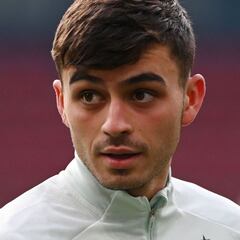 FC Barcelona midfielders Pedri and Frenkie De Jong return to the squad for the LaLiga Santander game vs Atlético Madrid