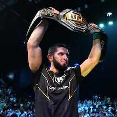 Makhachev abre la puerta a Topuria