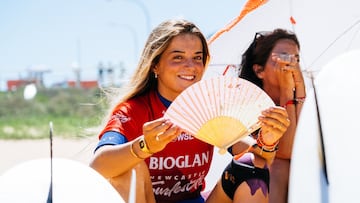 NEWCASTLE, NEW SOUTH WALES, AUSTRALIA - MARCH 11: Annette Gonzalez Etxabarri of the Basque Country prior to surfing in Heat 6 of the Round of 32 at the Bioglan Newcastle SURFEST on March 11, 2026 at Newcastle, New South Wales, Australia. (Photo by Hannah Anderson/World Surf League)