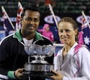 Leander Paes y Cara Black levantan el título en dobles mixtos