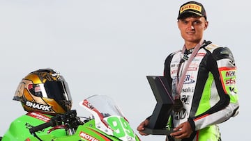 Adri¨¢n Huertas, campe¨®n de SSP300, da el salto a Supersport