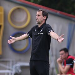 Iosu Rivas afronta con “ilusión” la eliminatoria ante el Nástic: “Motiva jugarse el ascenso en casa”