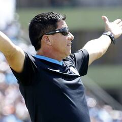 Vera comienza a transformarse en la "bestia negra" de Colo Colo