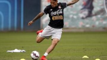 Peru&#039;s national team soccer player Paolo Guerrero REUTERS/Mariana Bazo