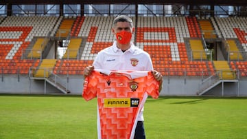 El portero sorprendió al dejar a Coquimbo Unido, cuadro del que era capitán, para fichar en Cobreloa. Los loínos también sueñan con llegar a Primera División, tras largas temporadas en el Ascenso.