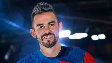 Cartel con el que el Bar?a de f¨²tbol sala ha anunciado el fichaje de ?lex Yepes.