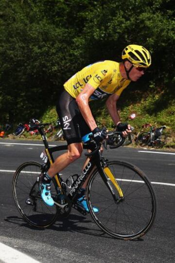 Chris Froome durante el ascenso a La Pierre Saint Martin.