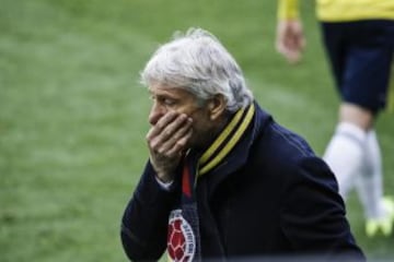 Pékerman y los protagonistas de Colombia-Perú en primer plano