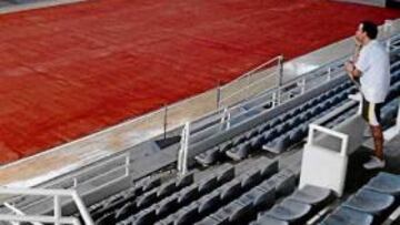 <b>PARA BATIR RÉCORDS. </b>La pista-moqueta de Mar del Plata, con diez capas acrílicas, será ultrarrápida.