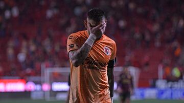 10 jugadores mexicanos que no tienen equipo