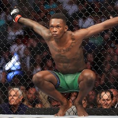 Israel Adesanya apunta al UFC 300