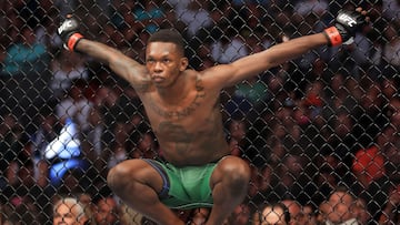 LAS VEGAS, NEVADA - JULY 02: Israel Adesanya of Nigeria looks on before his middleweight title bout against Jared Cannonier during UFC 276 at T-Mobile Arena on July 02, 2022 in Las Vegas, Nevada.   Carmen Mandato/Getty Images/AFP
== FOR NEWSPAPERS, INTERNET, TELCOS & TELEVISION USE ONLY ==