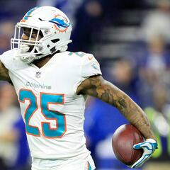 Xavien Howard y Emmanuel Ogbah serán cortados por los Miami Dolphins