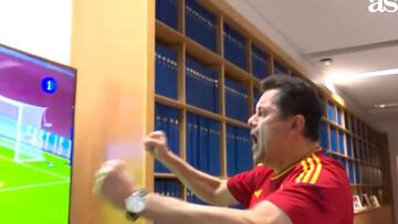 La fiesta de Roncero con la goleada hist車rica a Alemania