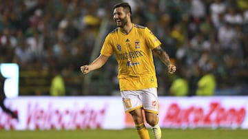 El delantero francés lleva 104 goles con la playera de los Tigres. André Pierre Gignac es la gran figura de la Liga MX en la actualidad y ha conseguido dos veces el título de goleo con los felinos: en el Clausura 2016 y el Apertura 2018.