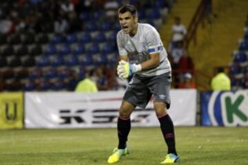 U. de Conce - U. Católica, en imágenes