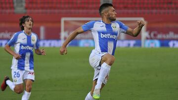 Óscar celebra un gol con el Leganés.