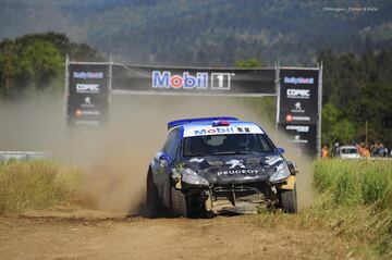 El Peugeot 208 R5 de Pedro Heller y Pablo Olmos en el RallyMobil Valparaíso 2017