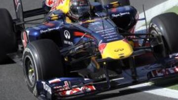 Vettel manda una vez más; Alonso saldrá cuarto