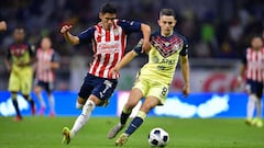 Solari se mantiene invicto en clásicos tras empate con Chivas