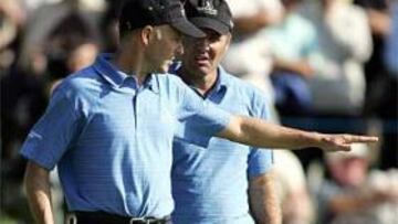 <b>IMPORTANTE VENTAJA.</b> La pareja francesa formada por Remesy y Levet lograron la victoria en el quinto partido frente a los irlandeses McGinley y Harrington para cerrar el 4-1 con el que se adelanta el equpo continental.