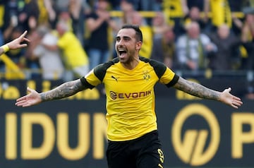 Delantero - Tras su salida del Fútbol Club Barcelona, el delantero español ha vuelto a sonreír. En el conjunto alemán se ha reencontrado con el gol y con la llamada de la selección española.
