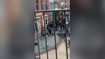 Lamentable es poco: batalla campal en Holanda entre ultras antes de un amistoso