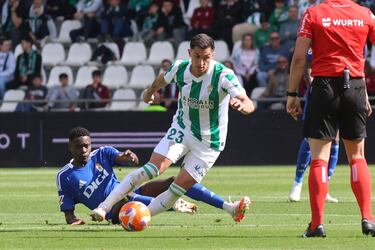 Escandell frustra la fiesta de los 50 puntos