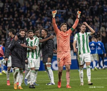 La paradójica dinámica lejos de El Arcángel