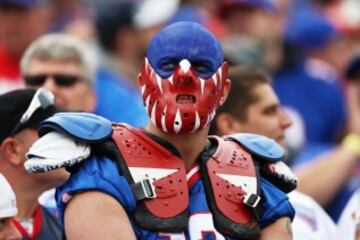 Un seguidor de Buffalo Bills de fútbol americano.