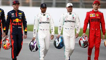 Verstappen, Hamilton, Bottas y Leclerc en la recta de meta de Montmeló.