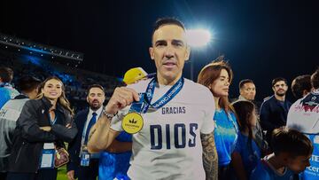 Vicente Sanchez head coach of Cruz Azul during the final leg match between Cruz Azul and Vancouver Whitecaps as part of the CONCACAF Champions Cup 2025, at Olimpico Universitario Stadium on June 01, 2025 in Mexico City, Mexico.