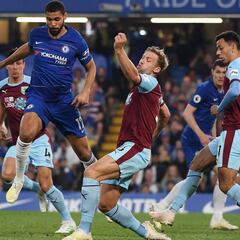 Patinazo y locura en el empate del Chelsea en Stamford Bridge
