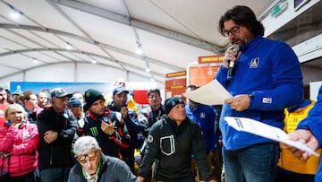 David Castera, director del Dakar, durante uno de los &#039;briefings&#039;.