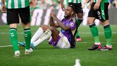Real Valladolid's Canadian forward Cyle Larin reacts after a fall during the Spanish League football match between Real Betis and Real Valladolid at the Benito Villamarin stadium in Seville, on February 18, 2023. (Photo by CRISTINA QUICLER / AFP) (Photo by CRISTINA QUICLER/AFP via Getty Images)
