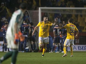 Gignac y su póker en imágenes