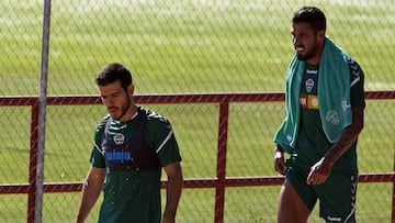 El Elche reanuda los entrenamientos pendiente del playoff