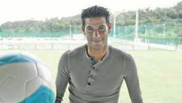 <b>RIKI, TERCER '9'. </b>Caparrós no repetirá delantero centro en los tres partidos de Liga.