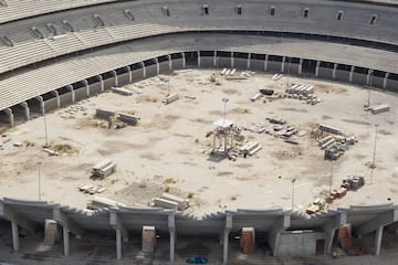 En este estado se encuentra actualmente el Nuevo Mestalla. El club valencianista iniciará trámites burocráticos para reanudar las obras, paralizadas desde 2009.


