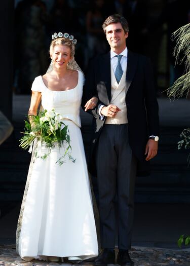 Miguel Matossian y Casilda de Nicolás abandonan la iglesia tras darse el 'sí quiero' a 28 de junio de 2025, en Toledo (España).
