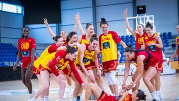 La Selección femenina, en un momento de la preparación del Eurobasket.
