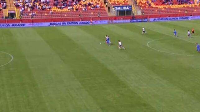 Colo Colo se quedó con 10 jugadores por esta polémica jugada ante la U: ¿qué pasó con el VAR?