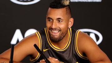 Nick Kyrgios comparece en rueda de prensa durante el Open de Australia 2020.