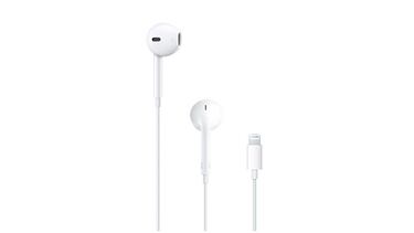“No necesitan Bluetooth y el sonido es perfecto”: así son los Apple EarPods con conector Lightning