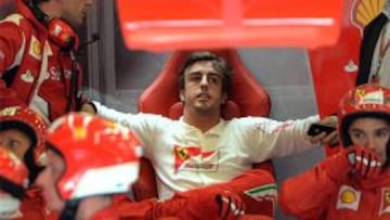 Alonso explicó que Grosjean le pidió disculpas por ''sms''